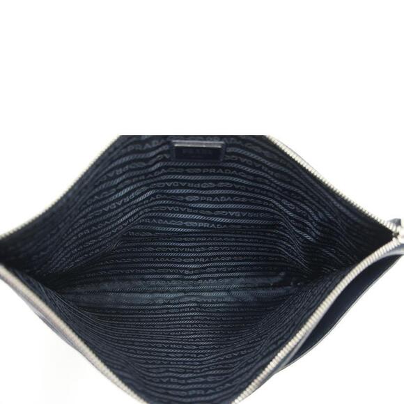 PRADA Vitello City Leather Clutch - Picture 4 of 7